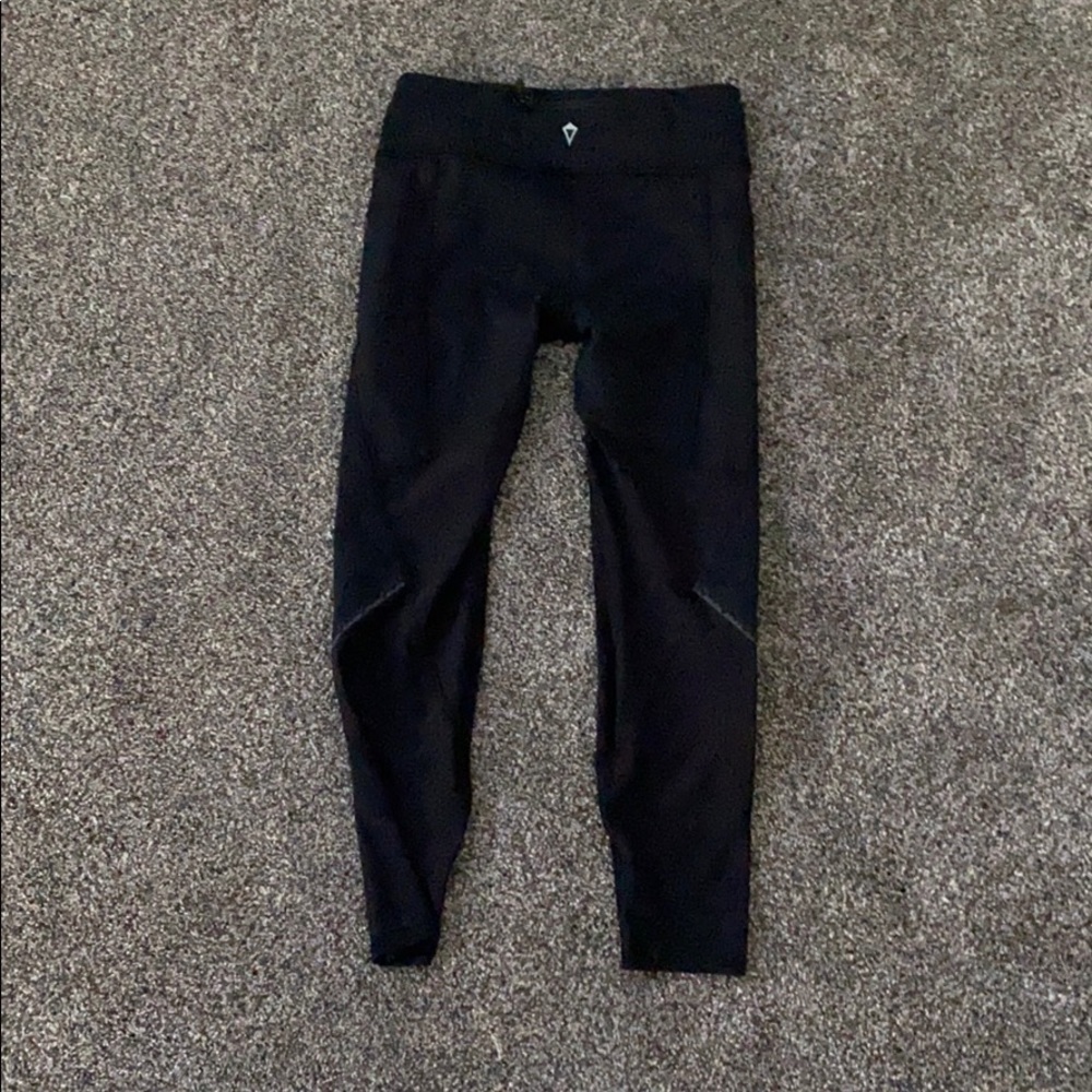 black w/ mesh size 8 ivivva leggings